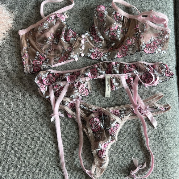 For Love & Lemons 3 Piece Set - Picture 3 of 4